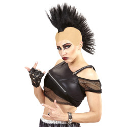 Punková parochňa s čiernym mohawkom